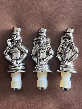 Vintage Nieman Marcus Bottle stoppers